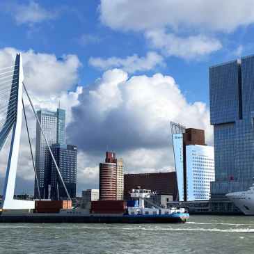Le pont Erasme sous l'orage
