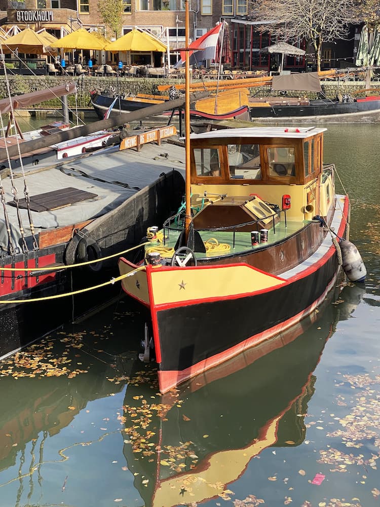 Rotterdam vieux bateaux de pèche de Oudehaven