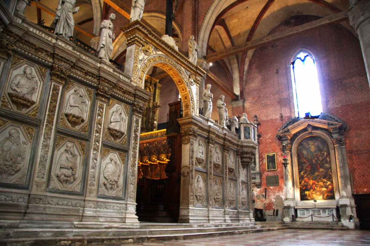 Italie Venise la basilique Santa Maria Gloriosa dei Frari