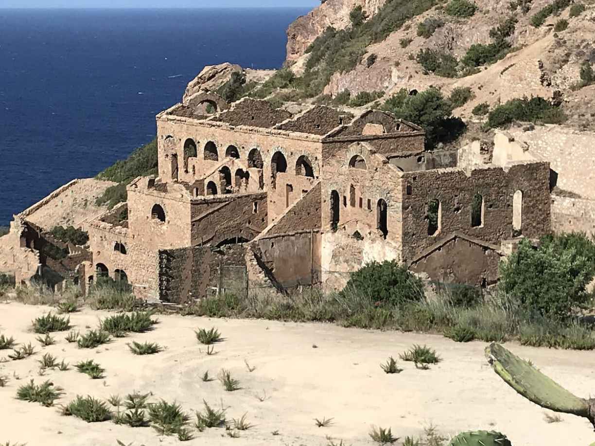 Les ruines de Nebida en Sardaigne