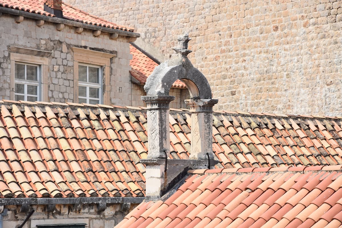 Vue sur les toits de la vieille ville de Dubrovnik