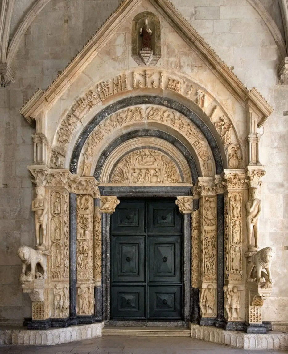 Croatie : portail de la cathédrale Saint-Laurent de Trogir