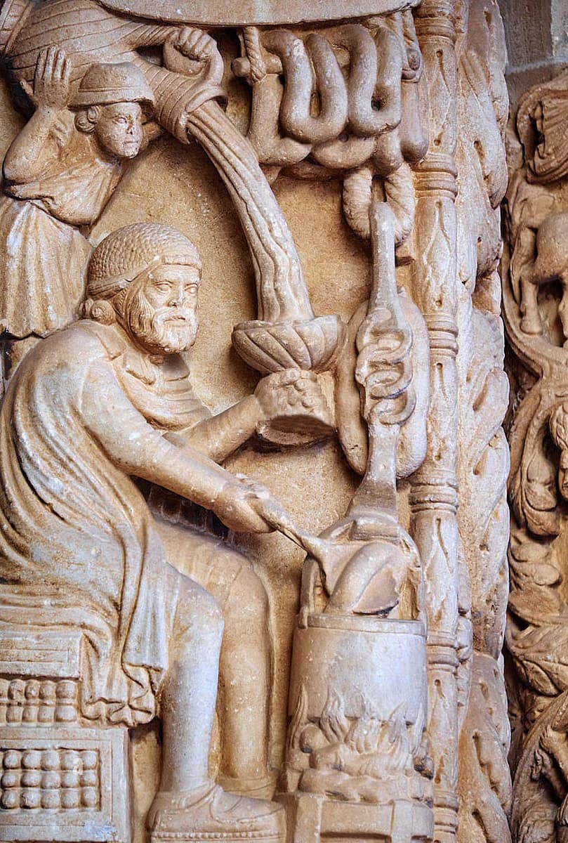 Sculpture du portail de la cathédrale de Trogir en Croatie