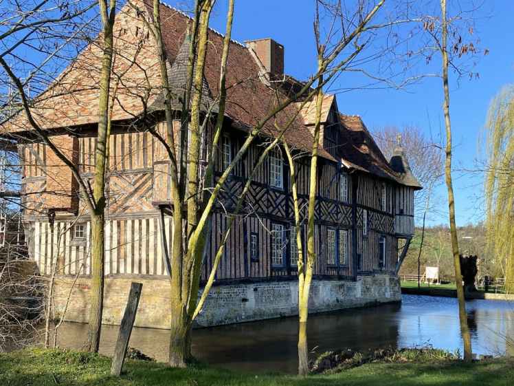 Manoir de Coupesarte dans le Pays d’Auge en Normandie