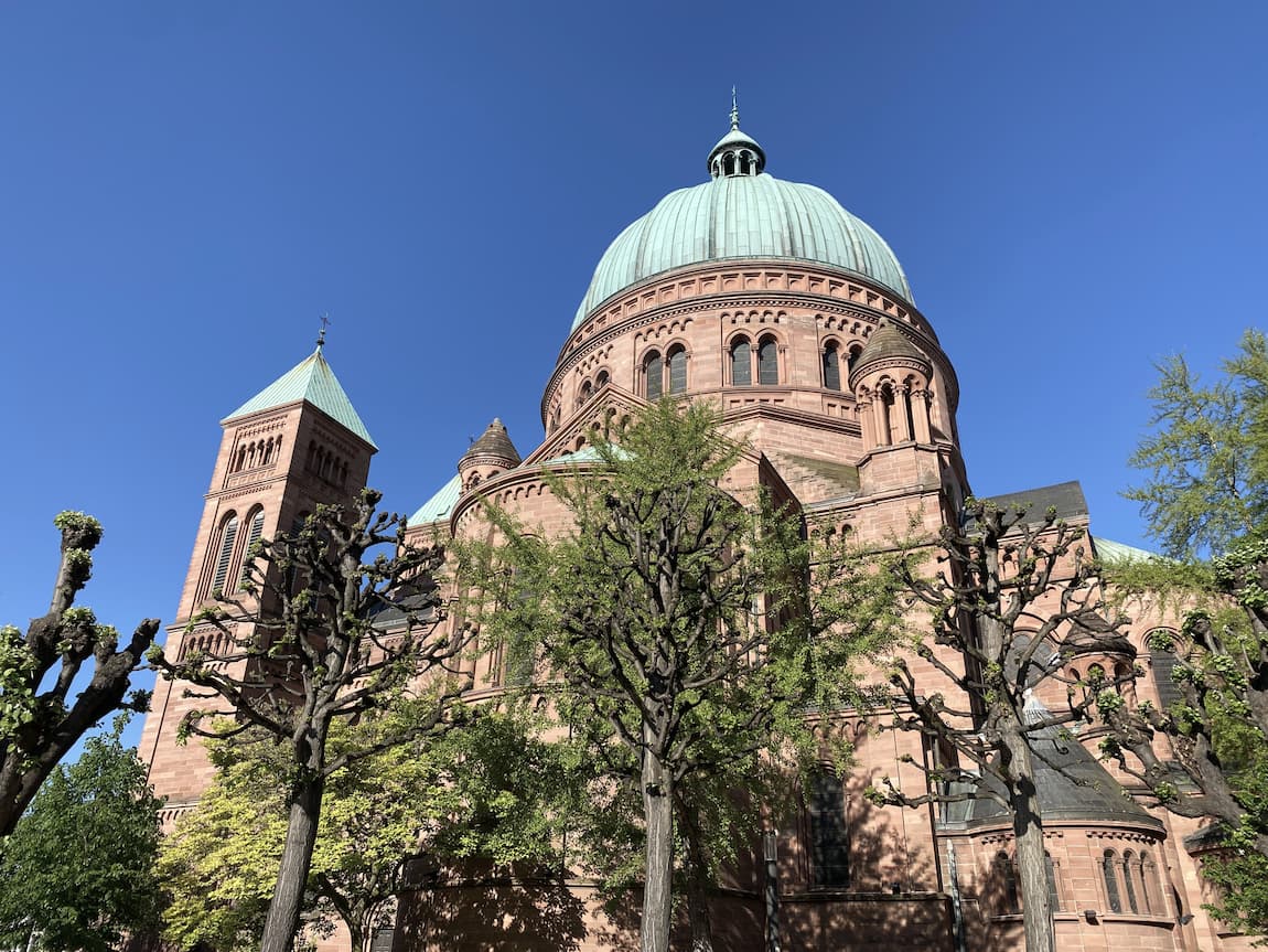 Strasbourg : église catholique Saint-Pierre le Jeune