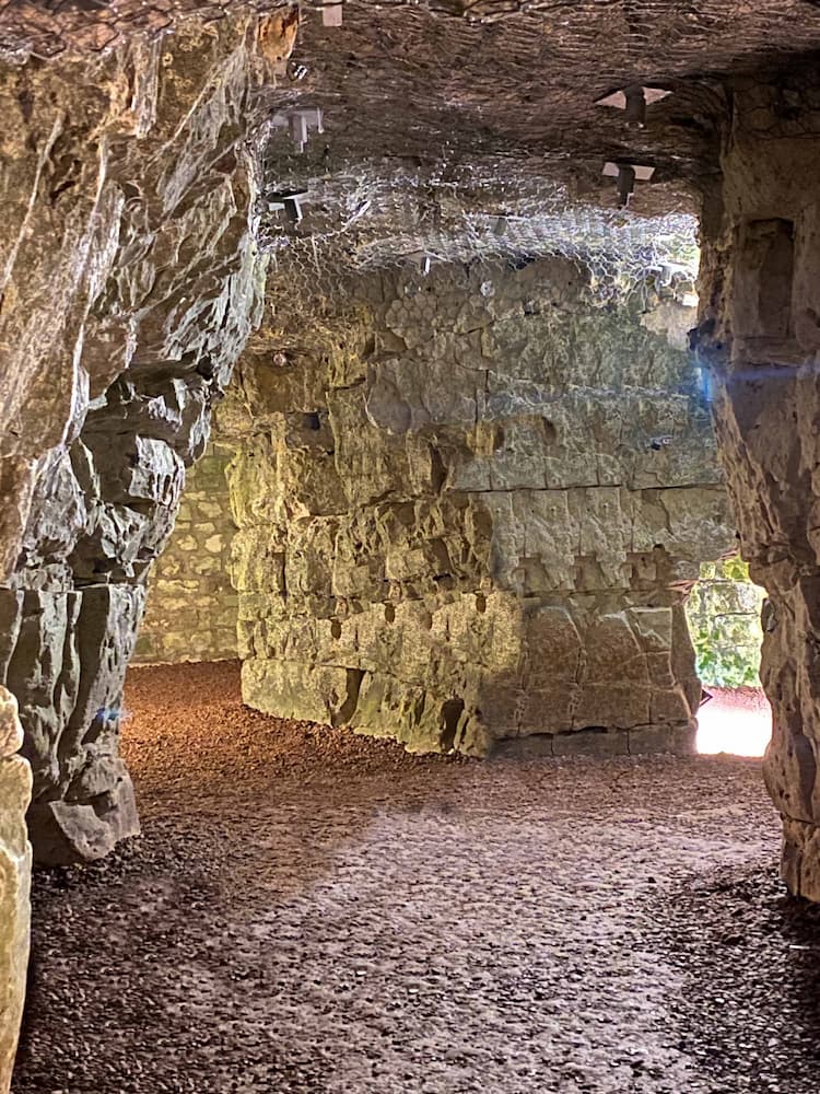 Visite guidée des Boves, souterrains historiques d’Arras 