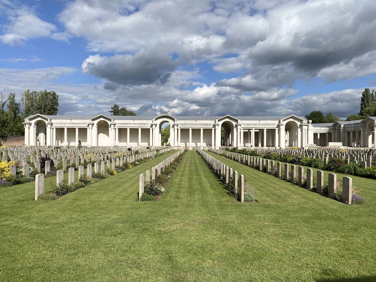 Cimetière militaire britannique près de la citadelle d’Arras 