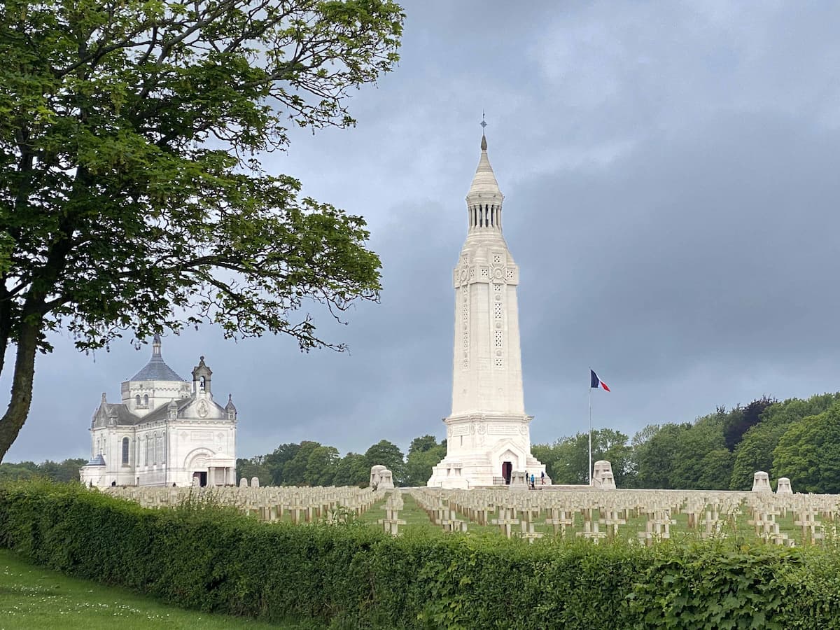 Nécropole nationale de Notre-Dame-de-Lorette près d’Arras 