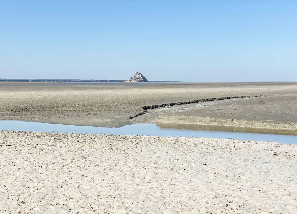 Tangue et rivières dans la baie du Mont-Saint-Michel