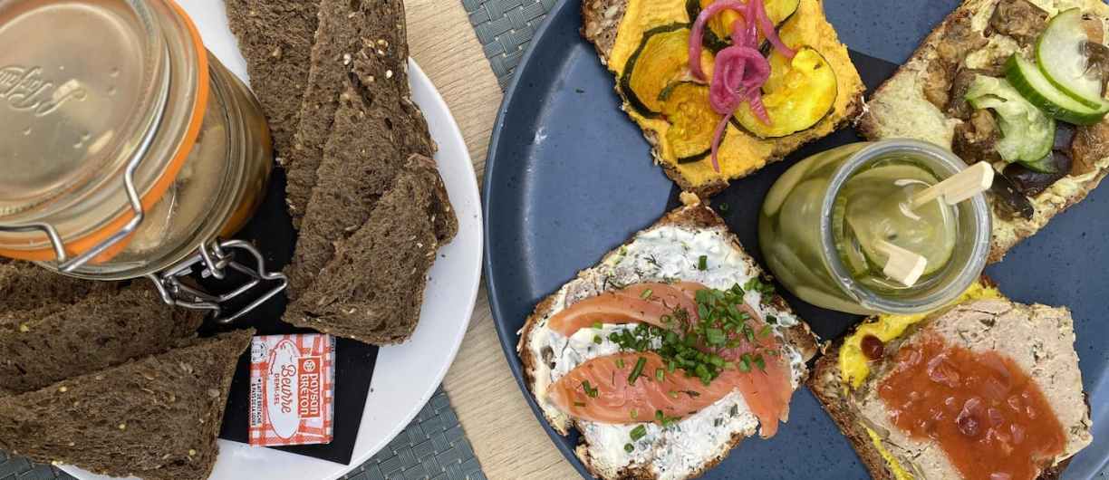 Entrées à partager au restaurant suédois Le Vom dans la cité d'Alet à Saint-Malo