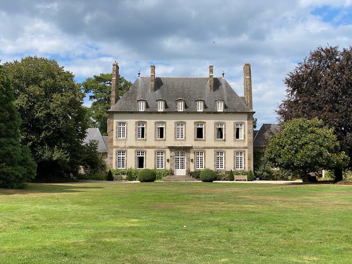 Façade de la malouinière de la Ville Bague en Bretagne