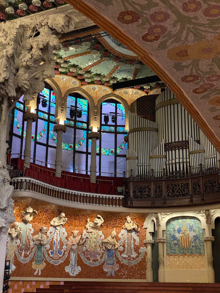 Détail des mosaïques et des ornements du Palau de la Música Catalana